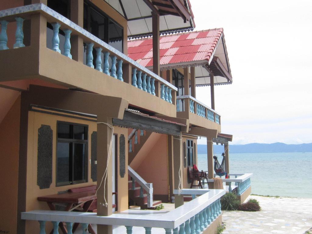 Charung Beach Haad Rin Exterior photo